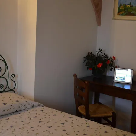 Borgo Piazza Frühstückspension *