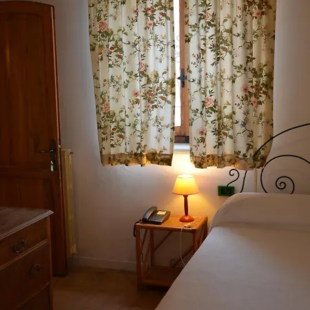 Bed & Breakfast Borgo Piazza Country Farm