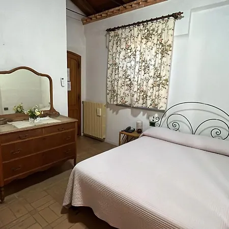 Borgo Piazza Frühstückspension 3*