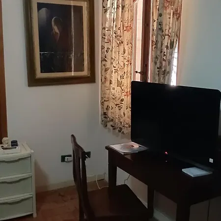 Borgo Piazza Country Farm Bed & Breakfast 3*