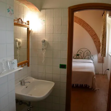 Bed & Breakfast Borgo Piazza Country Farm