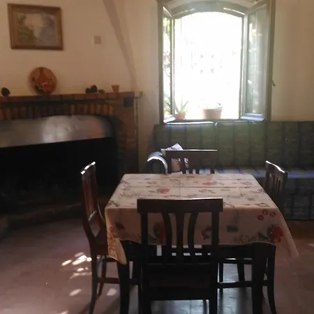 Borgo Piazza Country Farm