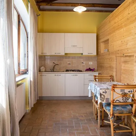 Borgo Piazza Country Farm 3*