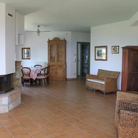 Borgo Piazza Country Farm 3* Borgia