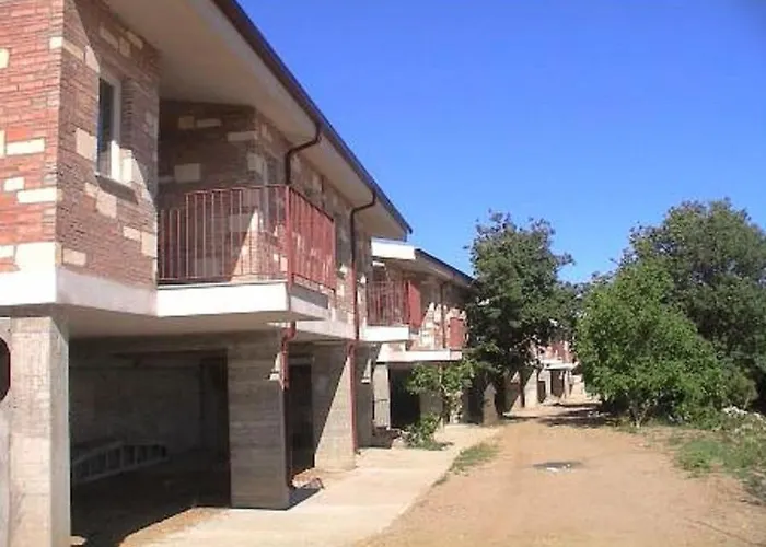 Borgo Piazza Country Farm