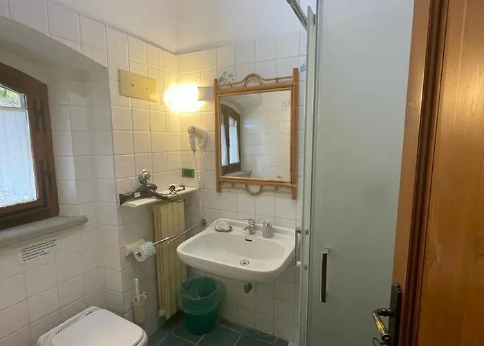 Alojamento de Acomodação e Pequeno-almoço Borgo Piazza Country Farm 3*