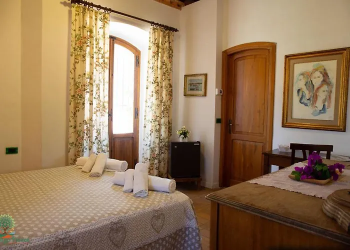 Borgo Piazza Country Farm 3*