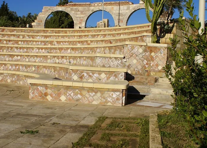 Borgo Piazza Country Farm 3* Borgia